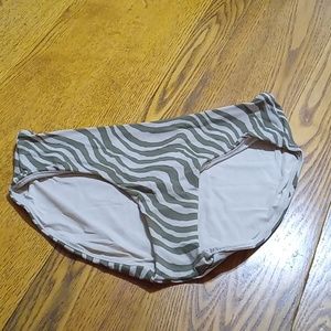 Andie Womens Bikini Bottom MEDIUM Swim BIAS STRIPE OLIVE NEW HIPSTER Green Beige